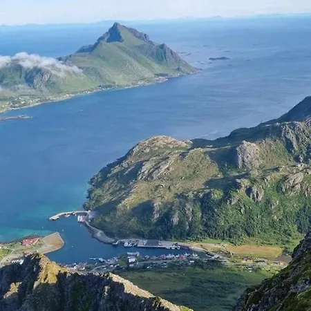 Village House In The Heart Of Lofoten *