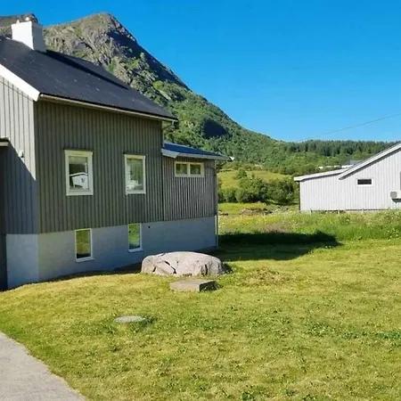 Village House In The Heart Of Lofoten *