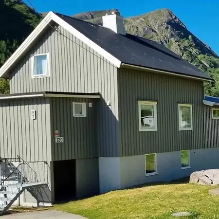 Ferienhaus Village House In The Heart Of Lofoten