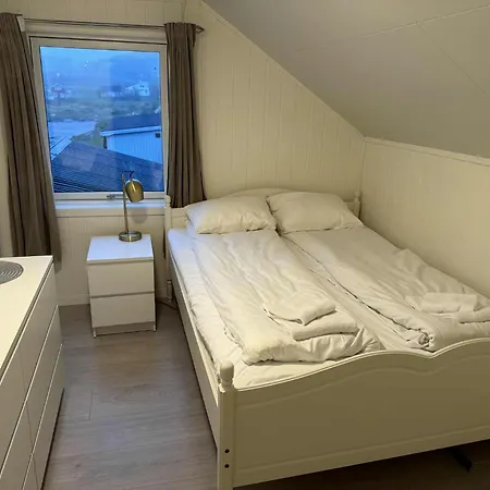 Feriehus Landsbyhus I Lofoten Napp