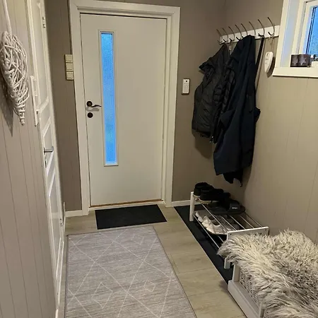 Feriehus Landsbyhus I Lofoten Napp