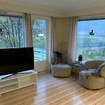 Landsbyhus I Lofoten *